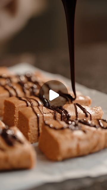Barrinha Proteica com Cobertura de Chocolate
